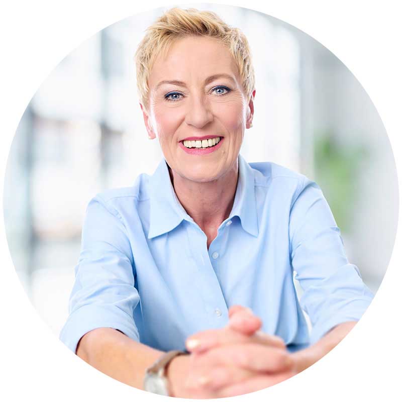 Das Bild zeigt Beate Kanisch, Personal- und Organisationsentwicklerin, Expertin für Führungskompetenzen, Werte und Kultur, Trainerin und Coach.